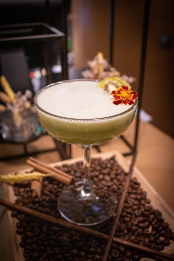 Mw Douro Wine & Spa 산타마르타드페네구아 외부 사진 A matcha sour