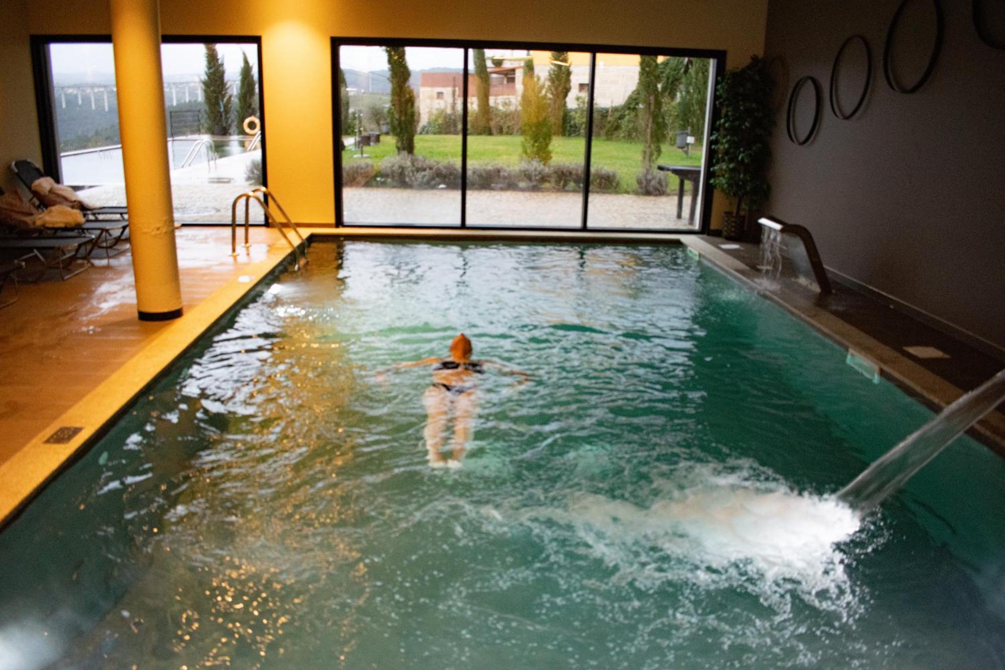 Mw Douro Wine & Spa 산타마르타드페네구아 외부 사진 Thermal pool in France